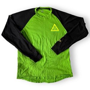 Nike “Efficiens Non Decorus” raglan long sleeve T-shirt